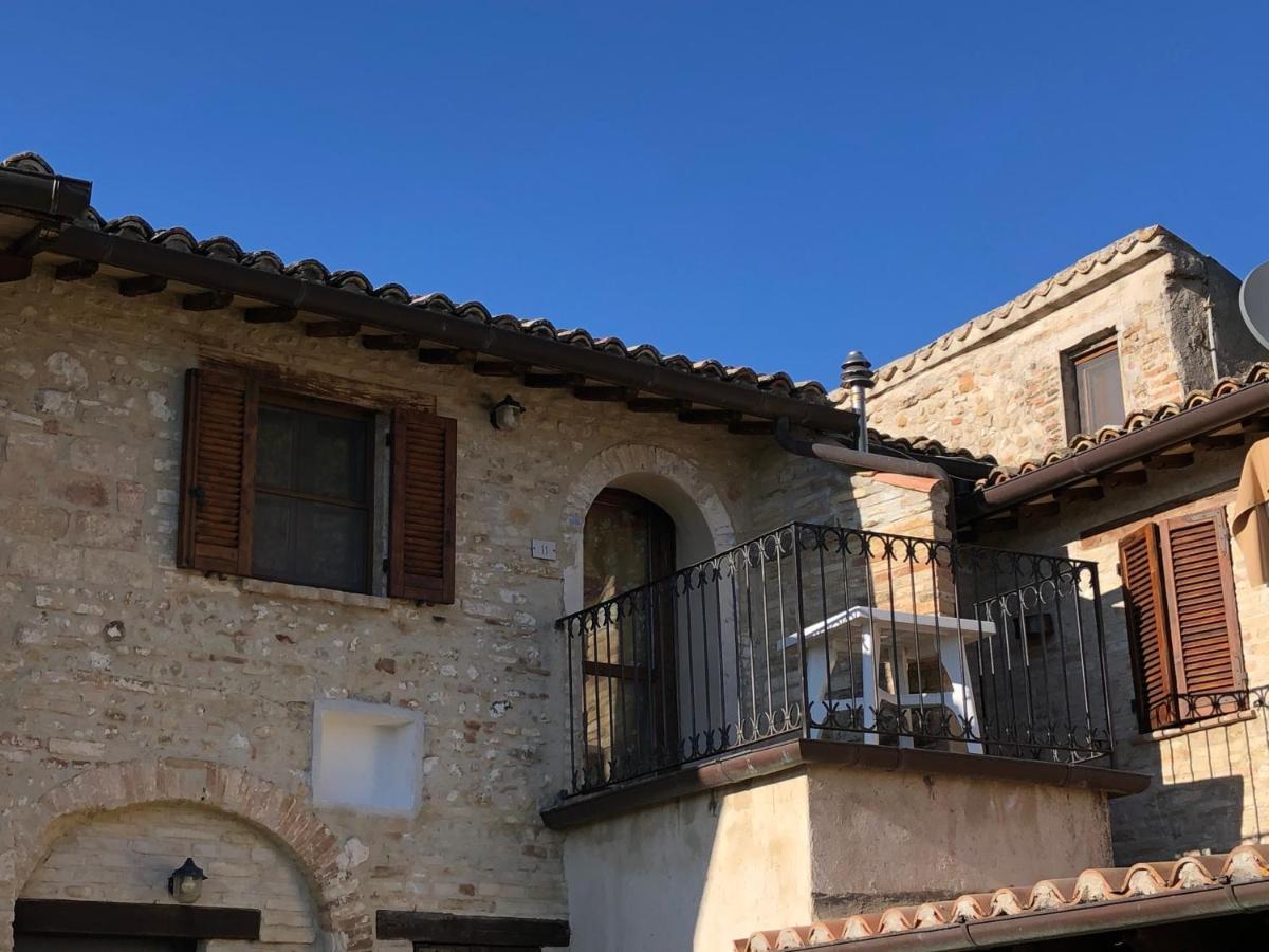 Agriturismo Camiano Piccolo Montefalco Dış mekan fotoğraf