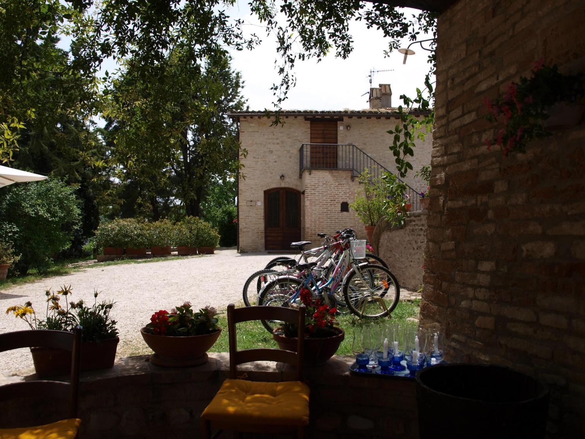 Agriturismo Camiano Piccolo Montefalco Dış mekan fotoğraf